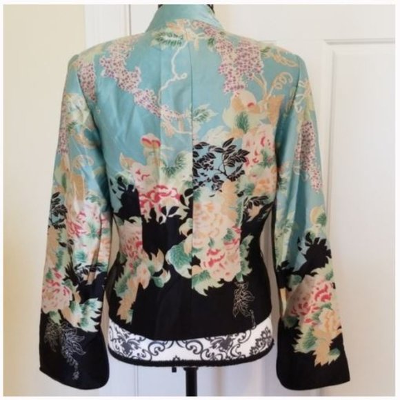 STUNNING ASIAN SILK JACKET!! | L | EUC | GORGEOUS | JS Collections - Picture 4 of 11